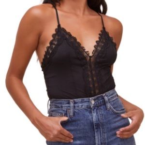NWOT ASTR black stretch lace bodysuit XL